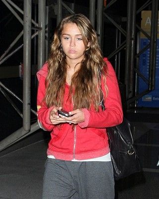miley-cyrus-383.jpg