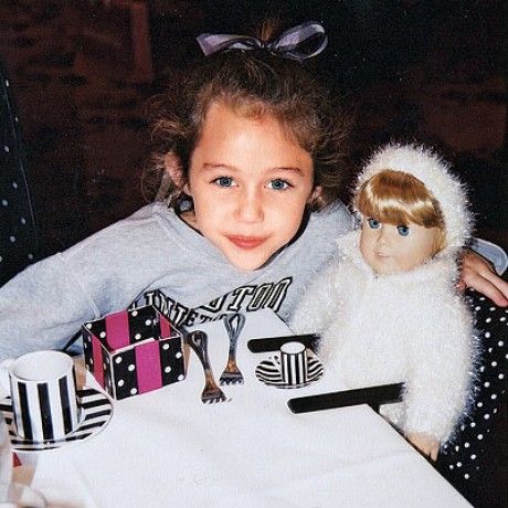 miley-cyrus-495.jpg
