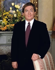 220px-Niles_(The_Nanny).jpg