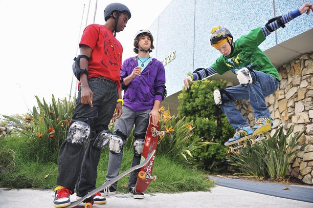 zeke_and_luther.jpg