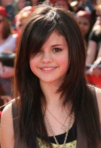 disney-wizards-of-waverly-place-3424165-342-500.jpg